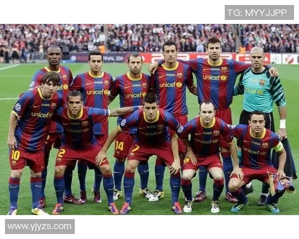 巴塞罗那俱乐部官方发布最新成员名单，梅西领衔全队大名单