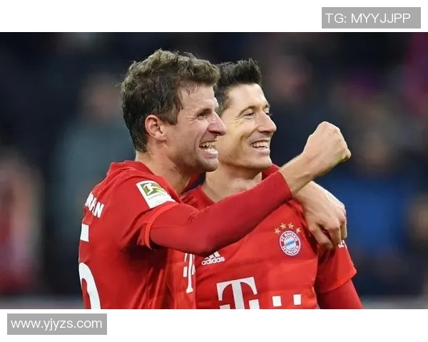 柏林赫塔客场大胜，登顶德甲积分榜！