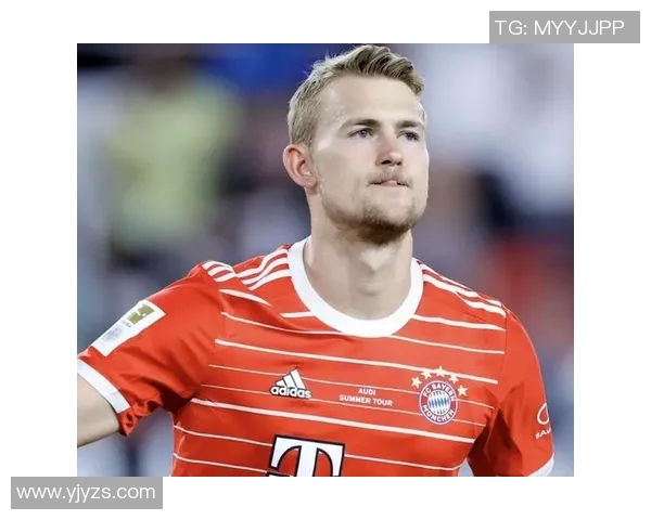 德里赫特因伤将缺席重要比赛,球迷担心他复出时间 德里赫特因伤将缺席重要比赛,球迷担心他复出时间