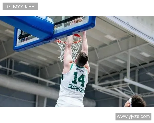 凯尔特人主帅盛赞新秀表现:他是球队未来的希望 凯尔特人主帅盛赞新秀表现:他是球队未来的希望