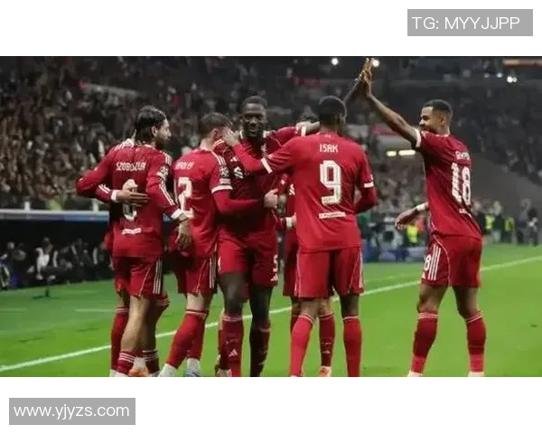 伊斯坦布尔巨人之战!皇马对阵利物浦,欧冠决赛将掀开战幕 伊斯坦布尔巨人之战!皇马对阵利物浦,欧冠决赛将掀开战幕