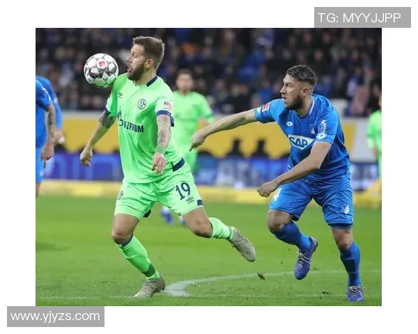 沙尔克04客场惨败,德甲排名直线下滑,球迷担忧球队状态 沙尔克04客场惨败,德甲排名直线下滑,球迷担忧球队状态